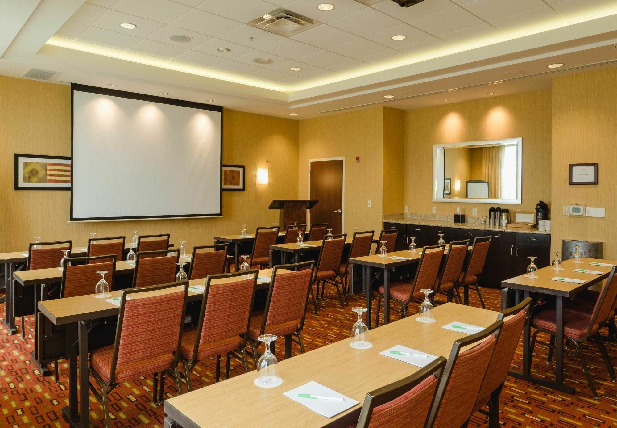 Hotel Courtyard By Marriott Kingston Highway 401 Exterior foto