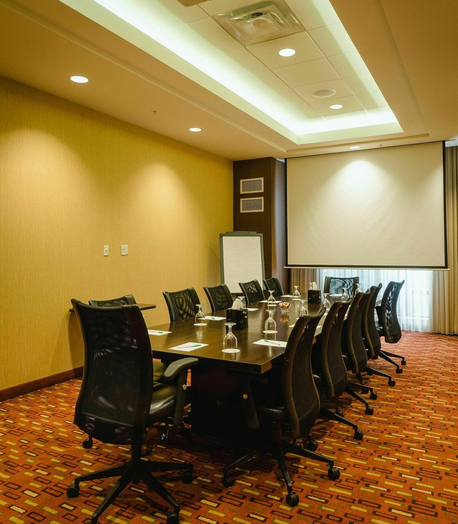 Hotel Courtyard By Marriott Kingston Highway 401 Exterior foto